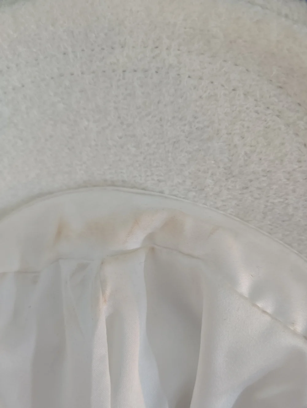 Nine West Ivory Quilted Lined Newsboy Hat Cap